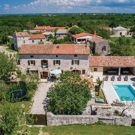 Cozy In Skicini With Sauna * Juršići